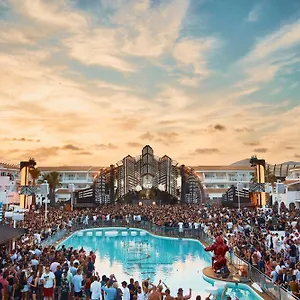 ***** Hotel Ushuaia Ibiza - Adults Only - Club Entrance Included Spanien